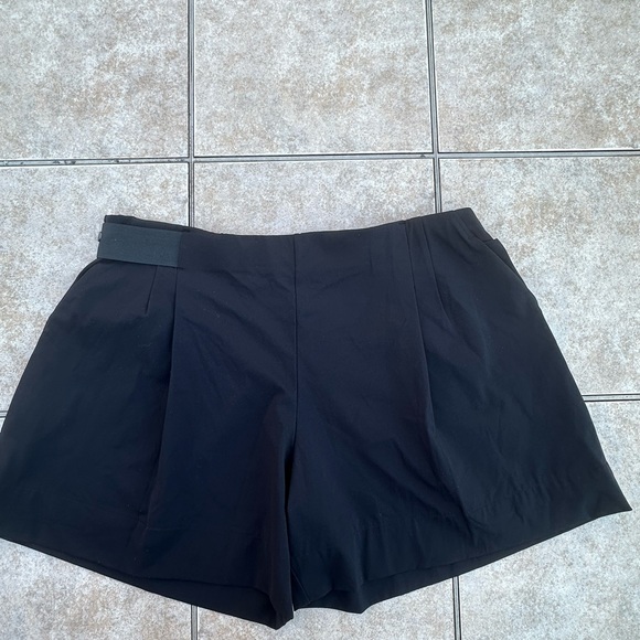 Aday Turn It Up Shorts - Picture 7 of 15